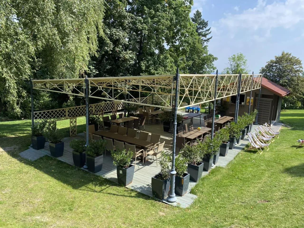 Gdzie zjeść w Sobótce? Odkryj najlepsze lokale i smaki