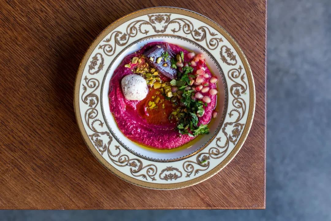 Gdzie zjeść w Katowicach? Odkryj najlepsze miejsca na posiłek