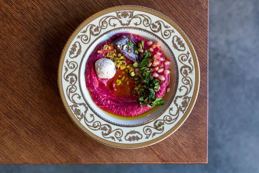 Gdzie zjeść w Katowicach? Odkryj najlepsze miejsca na posiłek